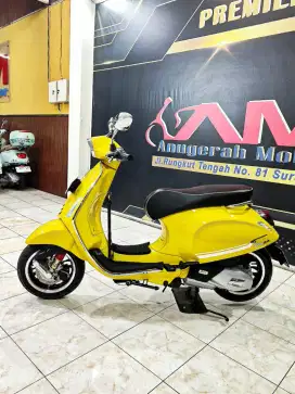 Piaggio Vespa Sprint 150 ABS I GET Reg 2024 yellow sole