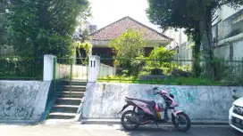 Di jual cepat Rumah 1 lantai di komplek keuangan Ciledug karang tengah
