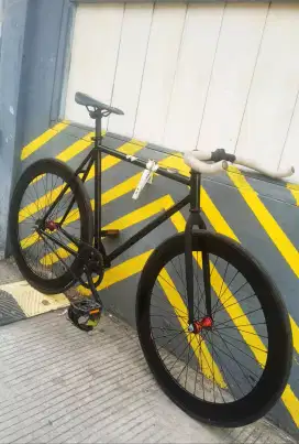 2025Sepeda Fixie