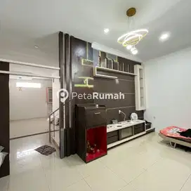 Jual murah rumah di Kapten muslim komplek Grand legian