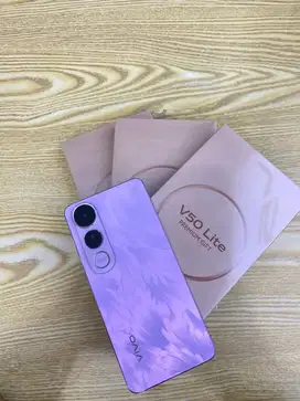 VIVO V50LITE 6500mAh aura light potrait