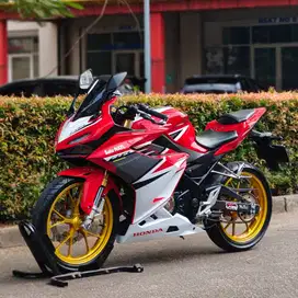 HONDA NEW CBR 150R RED RACING 2021 KM 19K PAJAK PANJANG LIKE NEW