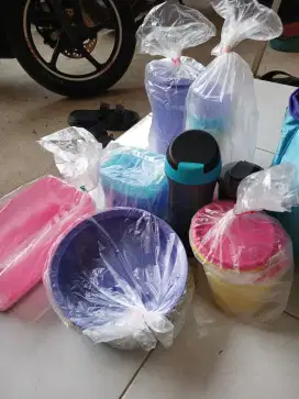PELENGKAPAN MAKAN TAPERWHER