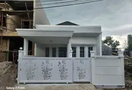 RUMAH BARU GAYA AMERICAN CLASSIC DI MARGAHAYU RAYA BANDUNG