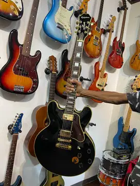 Epiphone BB King Lucille Semi Hollowbody Ebony