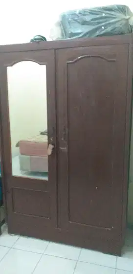 LEMARI KAYU PAKAIAN GANTUNG/RAK