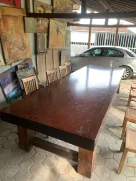 Meja Antik dari Papan Utuh Kayu Merbau – 380 x 130 x 13 cm