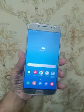 Samsung j7 pro ram 3/32 Nfc  normal semua nya sm cas aja