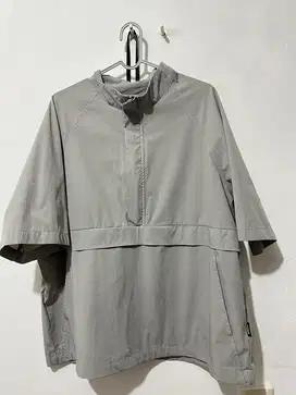 Jaket parasut bekas