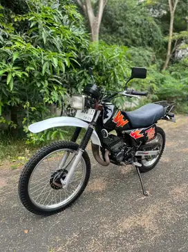 TS 125 Suzuki TS 125