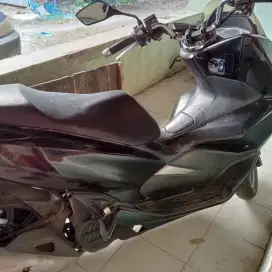 Dijual cepat honda pcx thn 2019