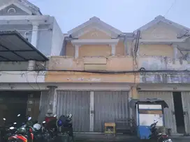 1870. Dijual Ruko 2 lantai Sentra Tropodo Regency Waru Sidoarjo