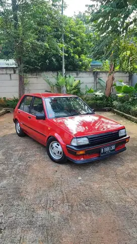 Toyota Starlet 1.3 XL good looking