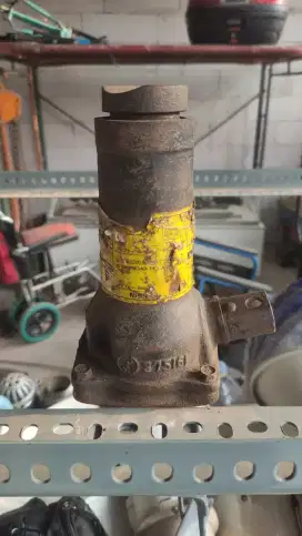 DONGKRAK BOTOL BAWAAN ORIGINAL NISSAN 375161