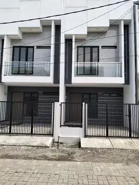 Gununganyar Surabaya | Rumah Baru 55/40 Rungkut Medokan UPN BPN MERR
