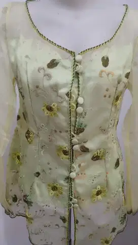 Kebaya peyet modern size S