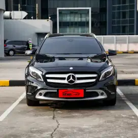 GLA200 Urban 1.6 (X156) tahun 2015