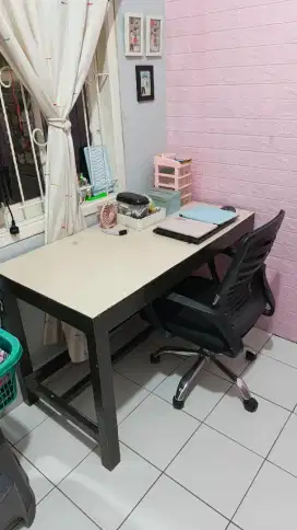 Meja kayu berat untuk kerja belajar dan kursi hidrolik bekas