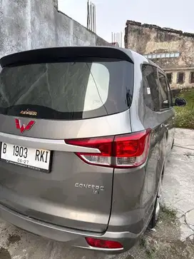 Di jual mobil wuling confero type db manual 2022