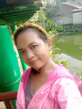 Cari kerja art atau bersih2. Pulang pergi.