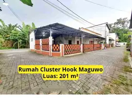 Rumah Murah Maguwo Luas 200 Hook Parkir 6 Mobil