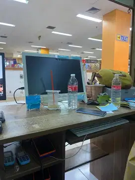 Komputer all in merk Lenovo