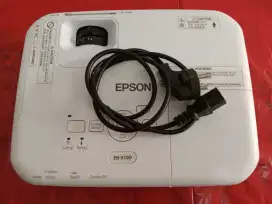 EPSON 2600 Lumen EB X100 NEC X500 X450  Proyektor Acer Benq Infocus