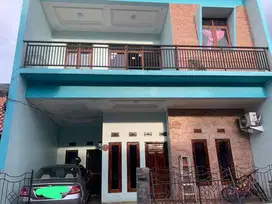Rumah Terawat di Perumahan Cisaranten Cinambo Arcamanik LB 202