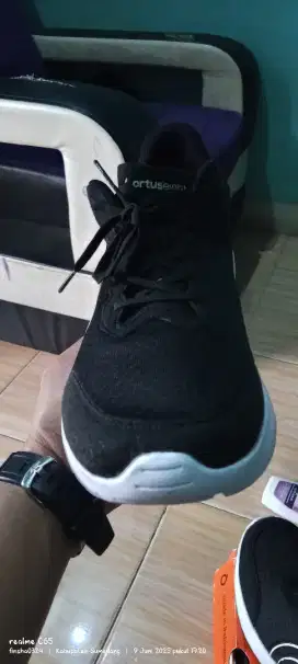 sepatu ortusight omega