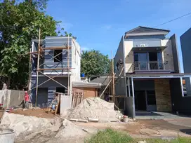 Rumah 3kt 2km 2 lantai 2mobil parkir harga 1m 100 juta Cash kpr