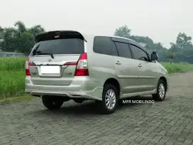 TDP 0 - Toyota Grand Innova V 2.0 AT 2011 Luxury Mewah