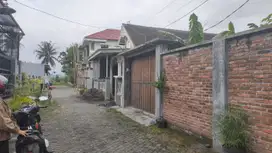 Tanah Luas Tembok Keliling Pakiskembar Malang
