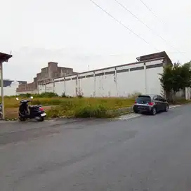 Tanah Strategis di UMS kawasan kuliner dan Kos di Laweyan
