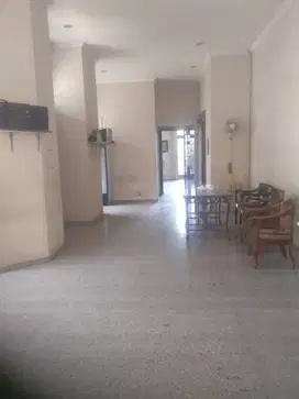 SANGAT TERAWAT Rumah Mewah 2 Lantai Nginden Intan Timur Surabaya