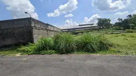 TEPI JALAN ASPAL: Dekat Green Hills Residence Jl Palagan Km 9 Jogja