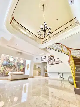 RUMAH MEWAH PERUMAHAN PERMATA PAMULANG TANGERANG SELATAN