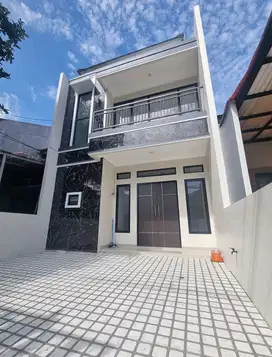 Jual rumah baru regensi melati mas serpong Tangerang