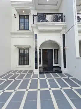 Dijual Rumah Mewah 2 Lantai Dekat GDC