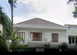 Dijual murah . rumah di Raya Candi Lontar Manukan