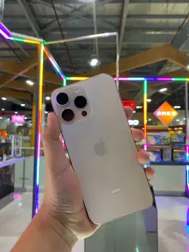 IPHONE 16 PRO MAX 256GB GARANSI RESMI APPLE FREE GARANSI FISIK 1THN