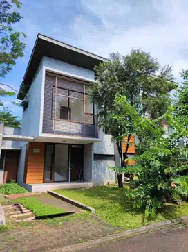 DIJUAL CEPAT Rumah rapi siap huni di Avani Cluster Deshna, BSD