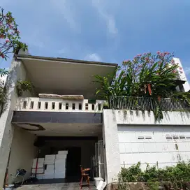 For Sale Rumah Modern Design  one Gate Security di Lebak Bulus