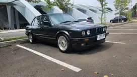 WTS BMW e30 tahun 1991 restored, mulus dan siap pakai