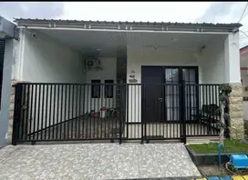 RUMAH minimalis siap huni tinggal bawa koper lokasi Perumahan Sidoarjo
