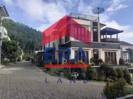 Dijual Villa di Jalan Kusuma Pinus, Pesanggrahan Batu