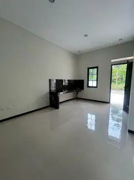 RUMAH BARU SIAP HUNI  Di Pondok wonolelo Ngemplak Sleman