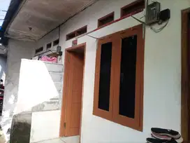 Dijual Rumah Kontrakan lokasi pondok kacang Tangerang