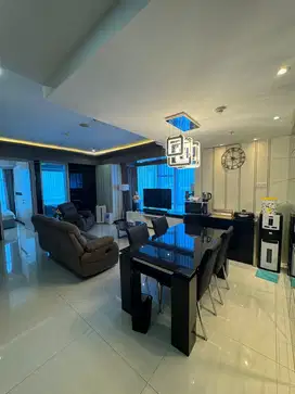 JUAL APARTMENT LA RIZ 3 BEDROOM PRIVATE LIFT FULL FURNISH MURAH