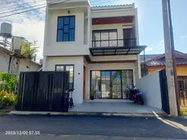 Jual rumah bagus.siap huni. Bangunan baru. Di Villa Bogor Indah.