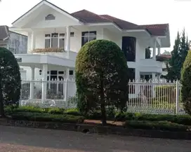 Rumah Villa Hook  Kondisi Bagus Setiabudi Bandung Utara